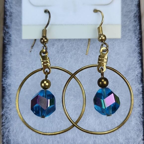💚NWT Blue Crystal Bead in Gold Plated Dangling Hoop Earrings - Picture 2 of 6